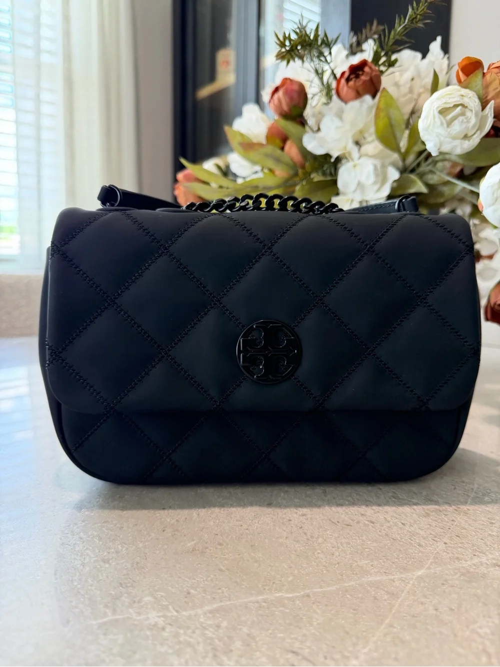 Tory Burch Willa Shoulder Bag - Matte Black